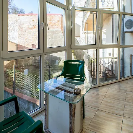 Apartment On Hutsulska Світло 24 Години Λβιβ