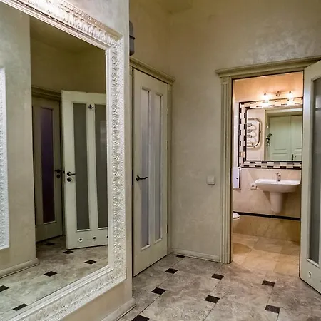 On Hutsulska 24h Electric Apartment Lviv