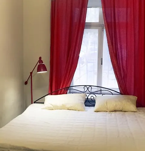 On Hutsulska світло 24 години *